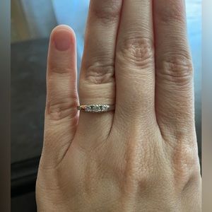 10k Diamond Ring / Promise Ring